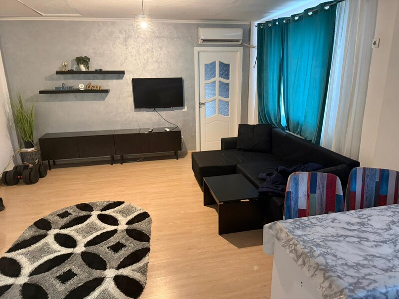 Drumul Fermei, parc,